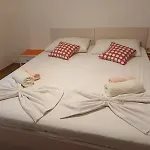 Apartments Mirjana
